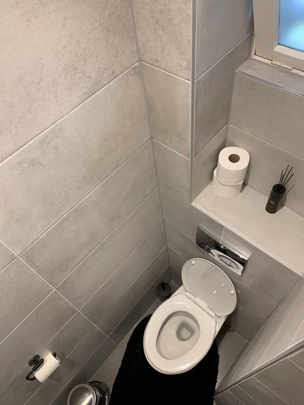 Carrelage toilettes ou WC : pourquoi faire ce choix ?