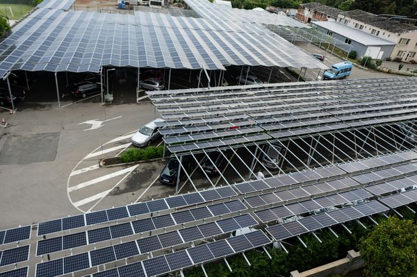 Les ombrières photovoltaïques Arkolia : fonctionnalité et utilité pratique