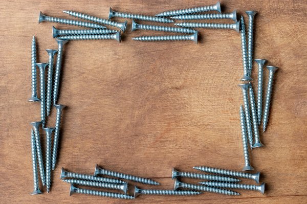 Quels sont les différents types de vis charpente ?