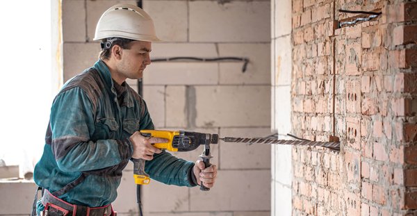 Quelles sont les précieuses informations à avoir sur un perforateur burineur ?